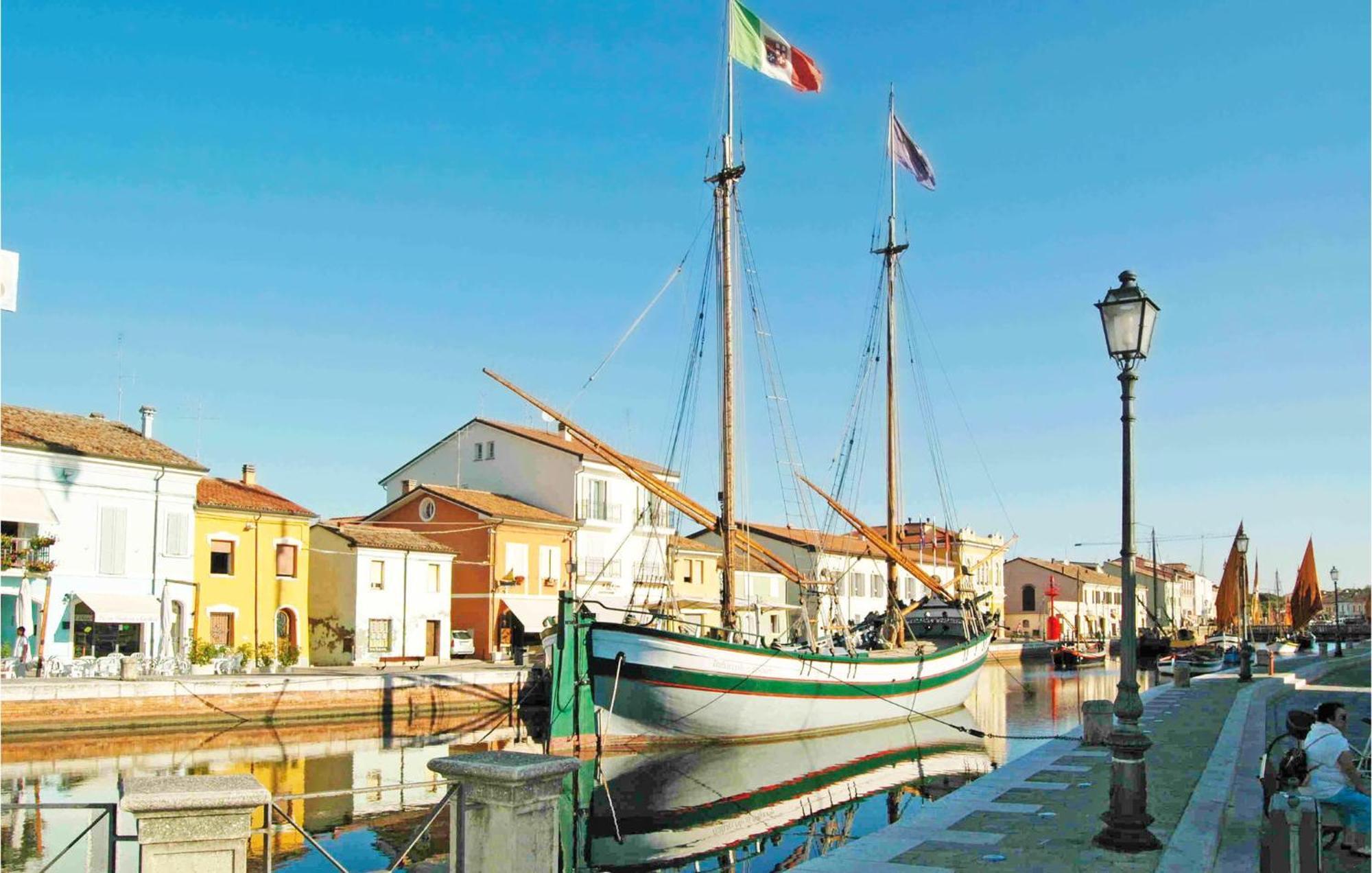 4 Bedroom Awesome Apartment In Cervia Luaran gambar