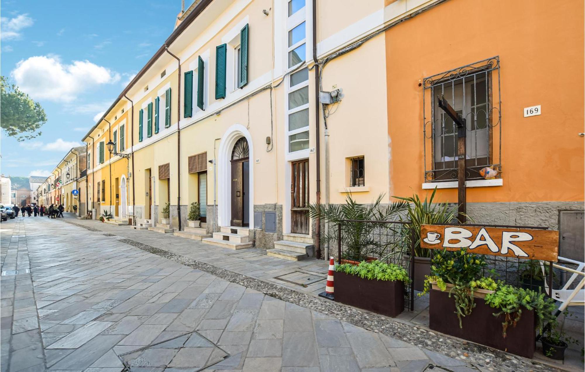 4 Bedroom Awesome Apartment In Cervia Luaran gambar