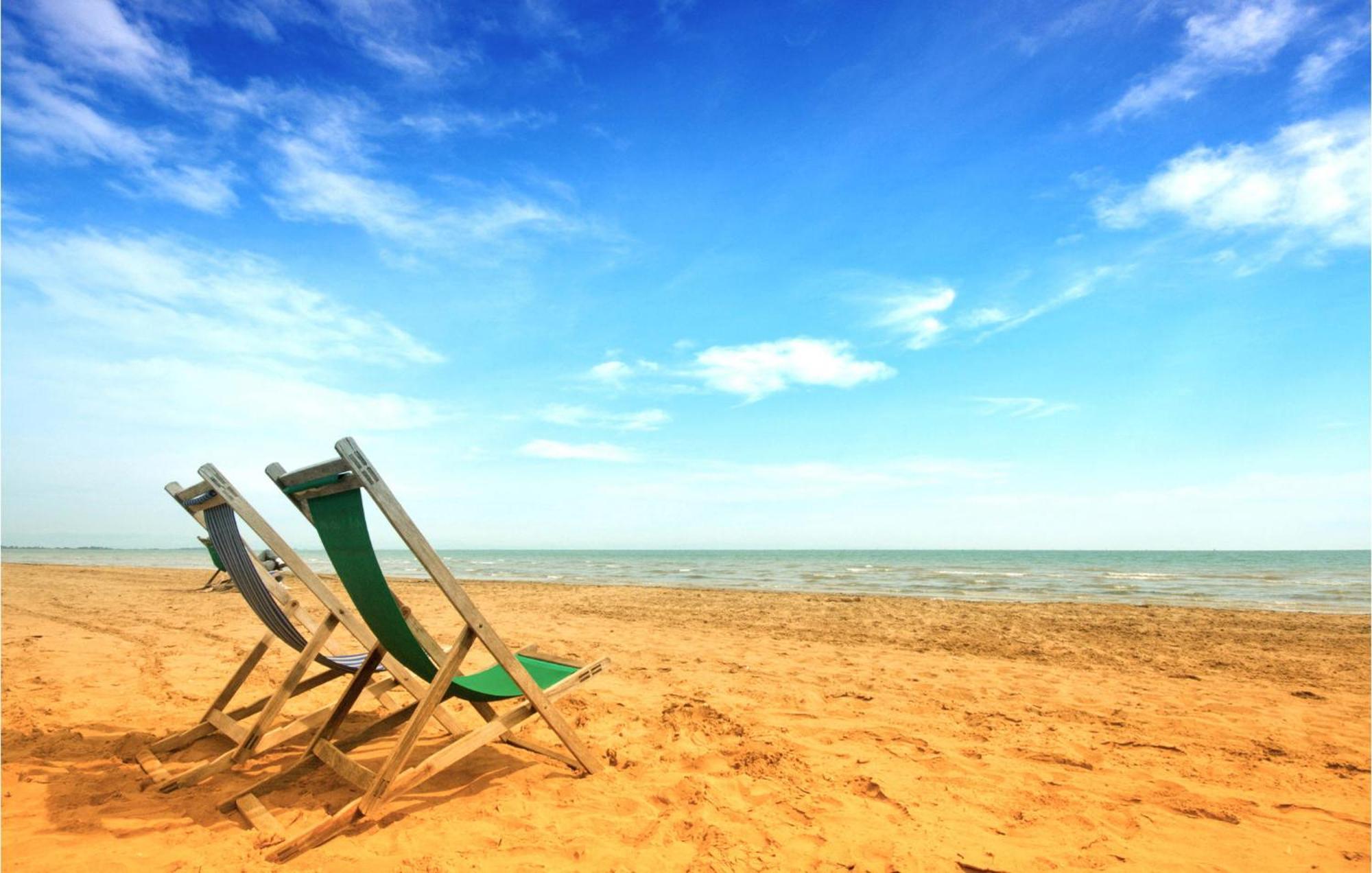 4 Bedroom Awesome Apartment In Cervia Luaran gambar
