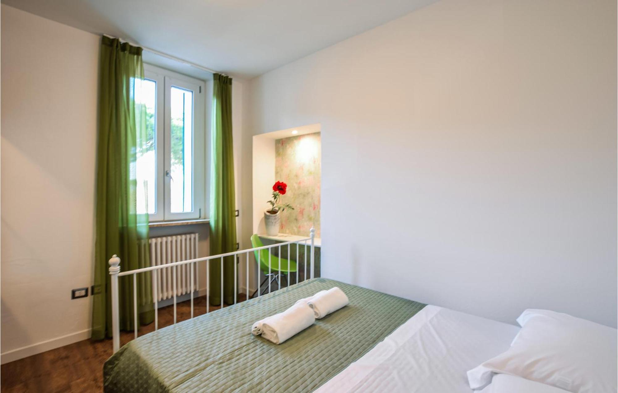 4 Bedroom Awesome Apartment In Cervia Luaran gambar
